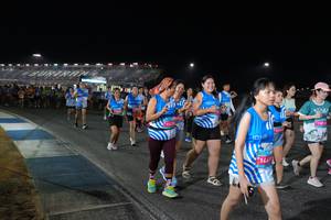 BIB: 3754, 75336, 1461
                            <button type="button" onclick="openModal(22823965)" class="btn btn-primary btn-sm float-right btn-popup" data-toggle="modal" data-target=".modal-high-quality">
                        <i class="fas fa-shopping-cart"></i> Add to Cart
                    </button>
                                            <button type="button" onclick="isThisMe(22823965, true)" class="btn btn-success btn-sm float-right btn-popup btn-isme hidden" data-toggle="tooltip" data-placement="bottom" title="นี่คือรูปของคุณใช่ไหม คลิกที่นี่เพื่อเอาเข้าอัลบั้ม">
                        <i class="fas fa-plus"></i> Add to album
                    </button>
                    <button type="button" onclick="isThisMe(22823965, false)" class="btn btn-warning btn-sm float-right btn-popup btn-isnotme hidden">
                        <i class="fas fa-ban"></i> Remove from album
                    </button>